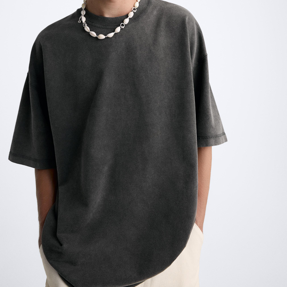 Ecobiza - Death Before Dishonor - Unisex Oversized Obsidian Fade Heavyweight Tee